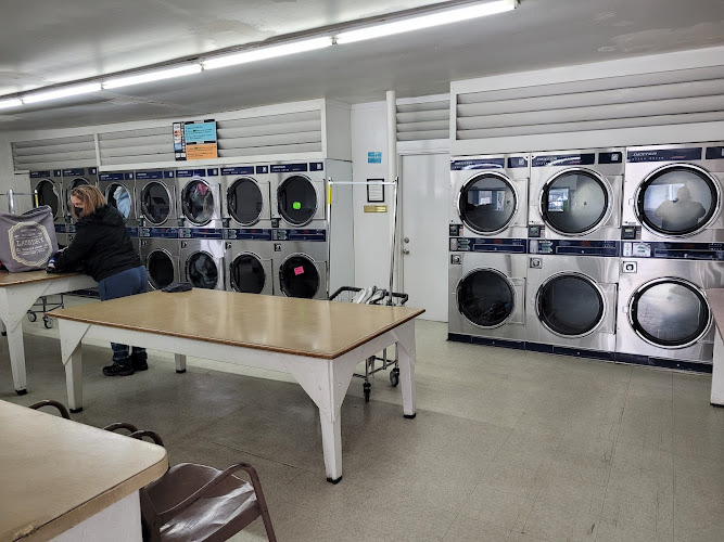 Member 38th Street Laundromat in Tacoma 